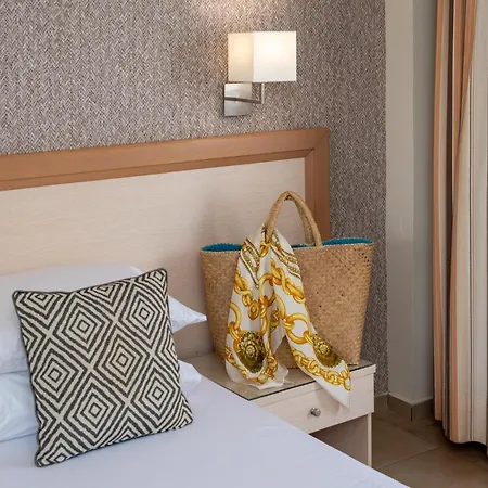 Dedalos Hotel Malia  Exterior photo