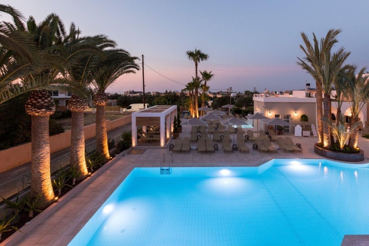 Dedalos Hotel 3*